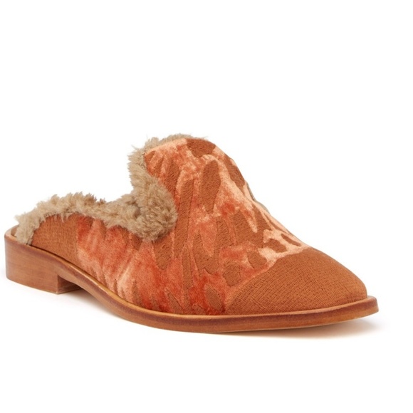 Free People Shoes - NWOT Free People Butterfly Effect Mule